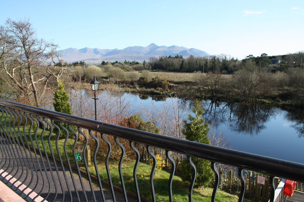2 Mile Lodge Kenmare Bagian luar foto