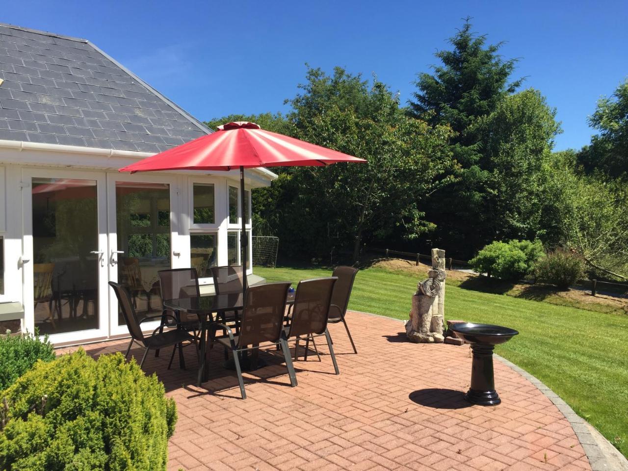 2 Mile Lodge Kenmare Bagian luar foto
